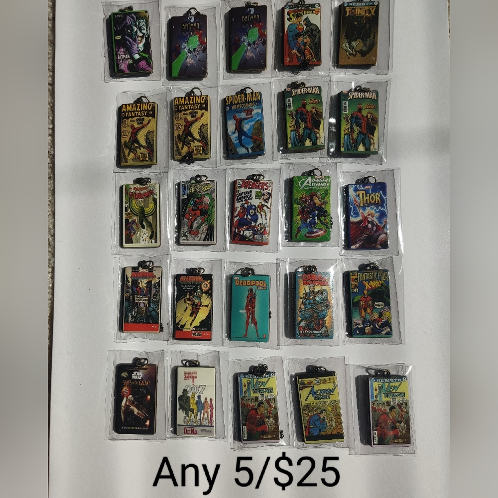 🆕 Comic book Cover Pendant Necklaces DC Comics Marvel Spiderman Deadpool_5/$25